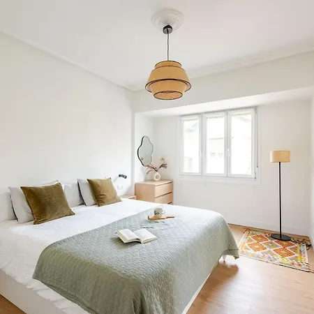 Apartment Renovated In Irun, 5 Minutes From Downtown *